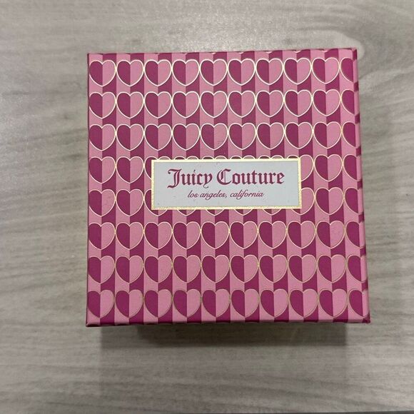 NWT Juicy Couture Gold Charm Bracelet Crown Brand new in box - Picture 2 of 4